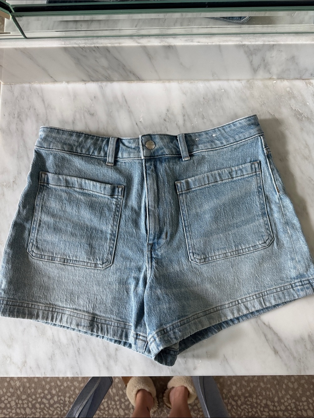 Madewell….Light Blue Women's Denim Shorts - Casual Front-Pocket Style